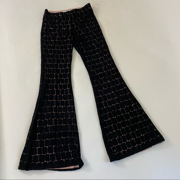 Retro elephant bell bottoms in black&tan by Alexis - Picture 7 of 8
